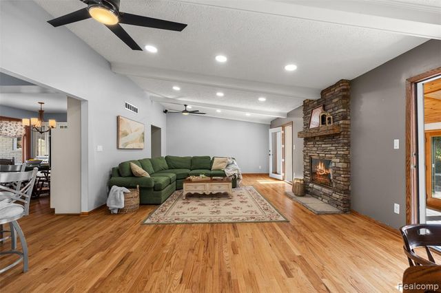8500 28 Mile Road, Washington, MI 48094