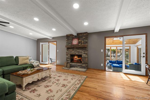 8500 28 Mile Road, Washington, MI 48094