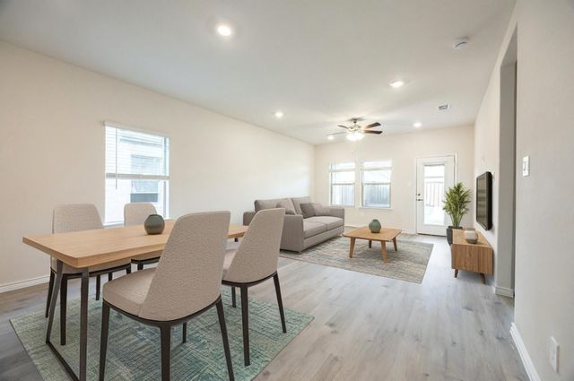 940 Apeldoorn Trail, Little Elm, TX 75068