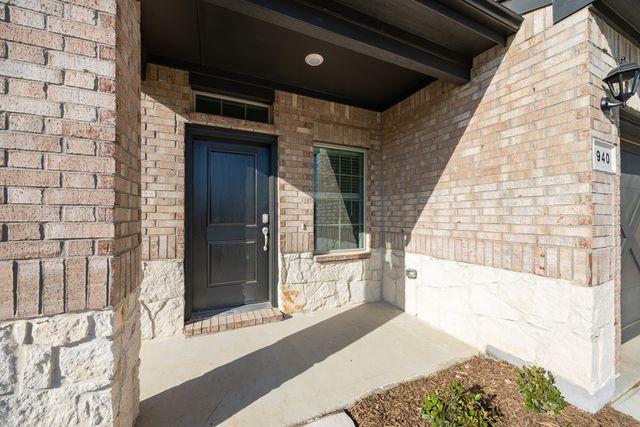 940 Apeldoorn Trail, Little Elm, TX 75068