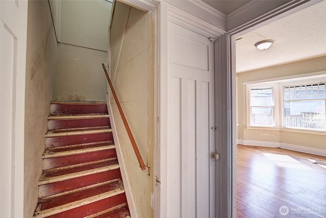 8109 50th Avenue S, Seattle, WA 98118