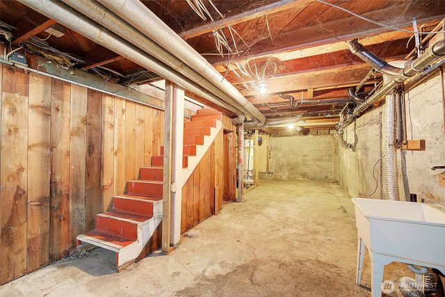 8109 50th Avenue S, Seattle, WA 98118