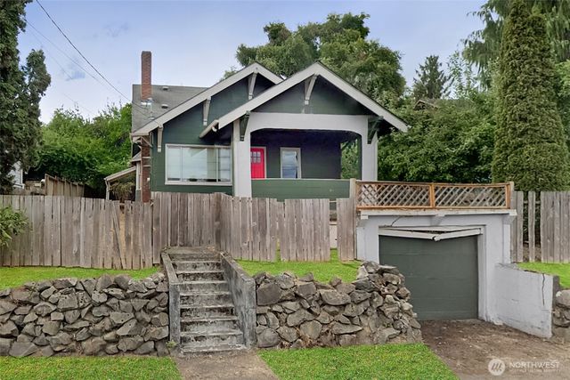 8109 50th Avenue S, Seattle, WA 98118