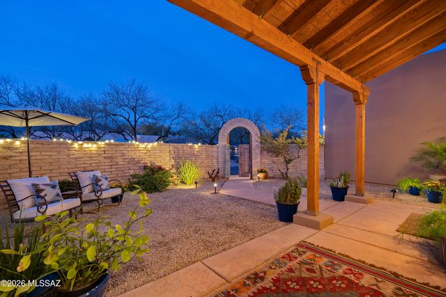 4955 E Garrison Court, Tucson, AZ 85712