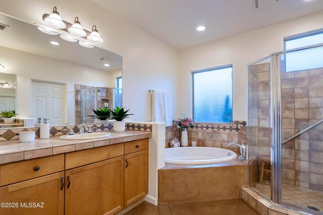 4955 E Garrison Court, Tucson, AZ 85712