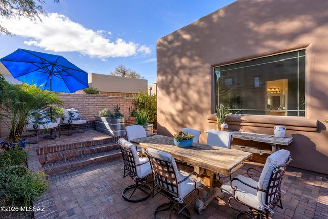 4955 E Garrison Court, Tucson, AZ 85712