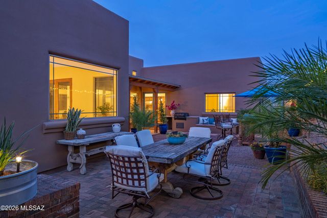 4955 E Garrison Court, Tucson, AZ 85712