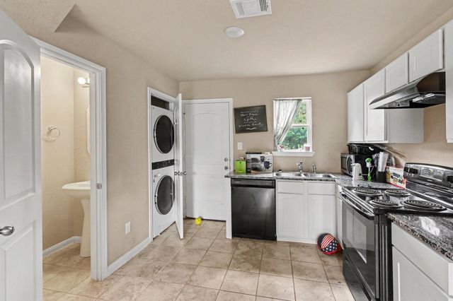 14855 Burnett Lane, Willis, TX 77378