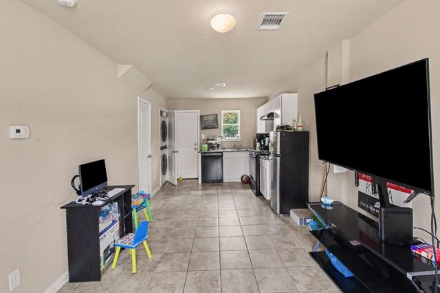 14855 Burnett Lane, Willis, TX 77378