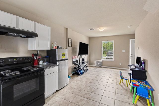 14855 Burnett Lane, Willis, TX 77378