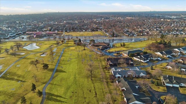 770 Country Club Drive, St Clair Shores, MI 48082