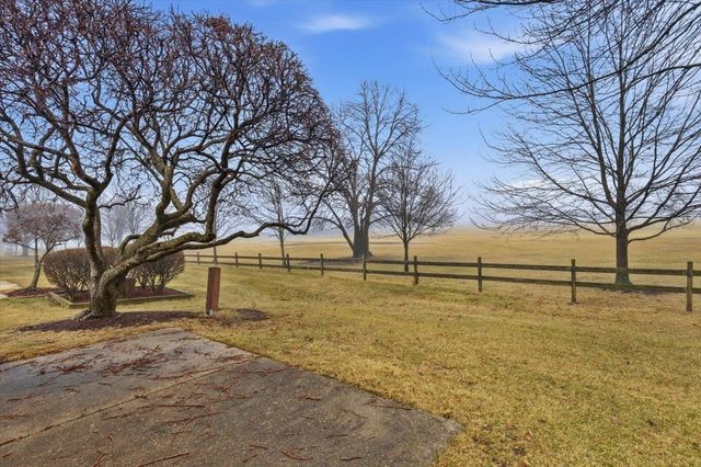 770 Country Club Drive, St Clair Shores, MI 48082