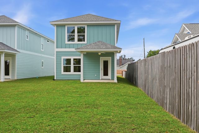 928 Grace Avenue, Panama City, FL 32401