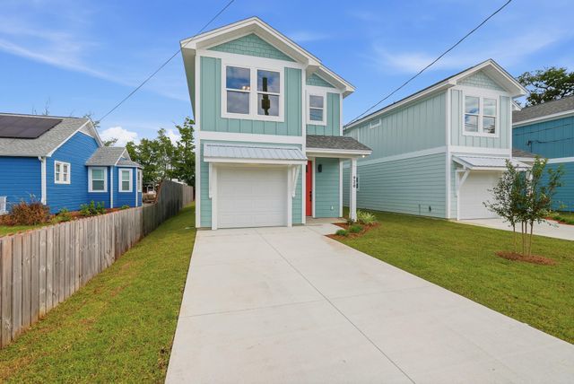 928 Grace Avenue, Panama City, FL 32401