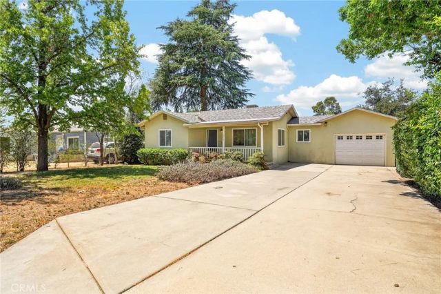 1073 Palm, Beaumont, CA 92223