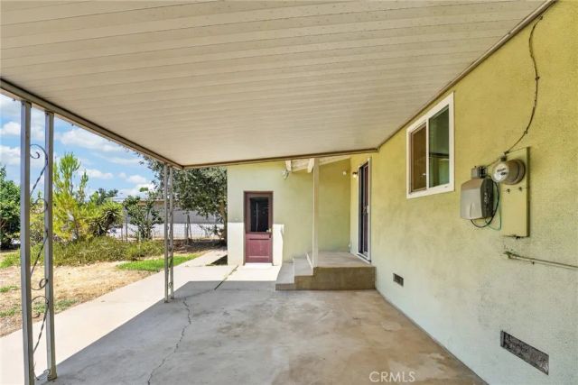 1073 Palm, Beaumont, CA 92223