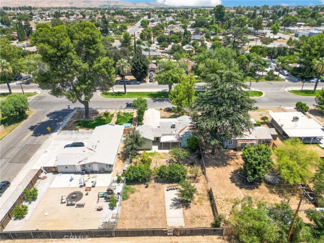 1073 Palm, Beaumont, CA 92223
