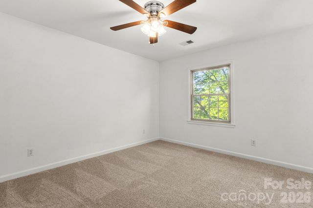 6748 Constitution Lane, Charlotte, NC 28210