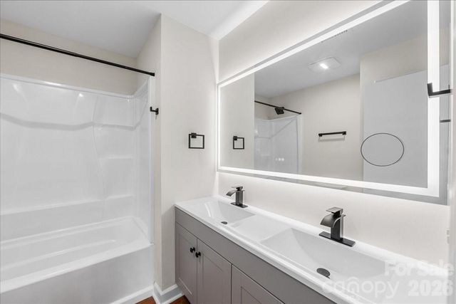 1612 Sharon Road W 70, Charlotte, NC 28210