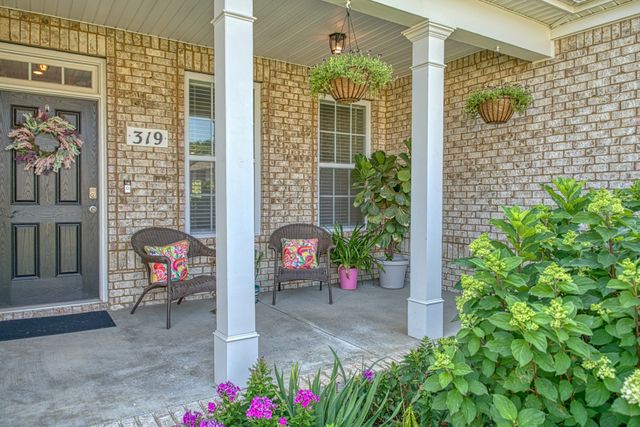 319 Greymoor Ln, Cookeville, TN 38501