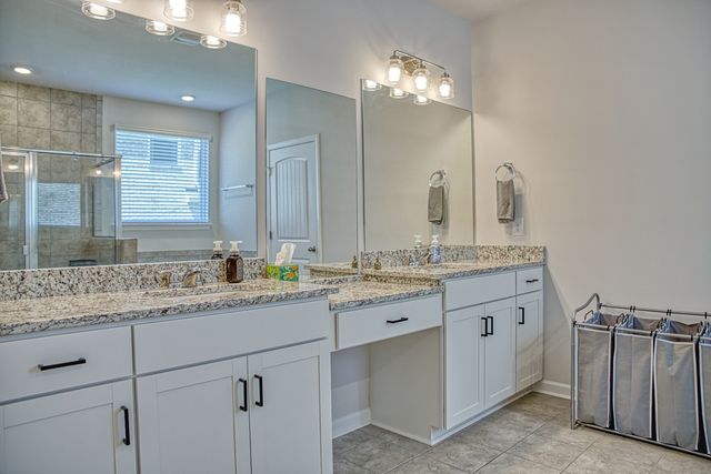 319 Greymoor Ln, Cookeville, TN 38501