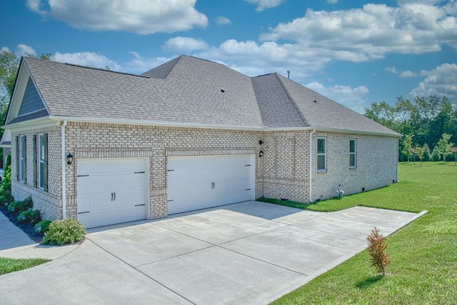 319 Greymoor Ln, Cookeville, TN 38501