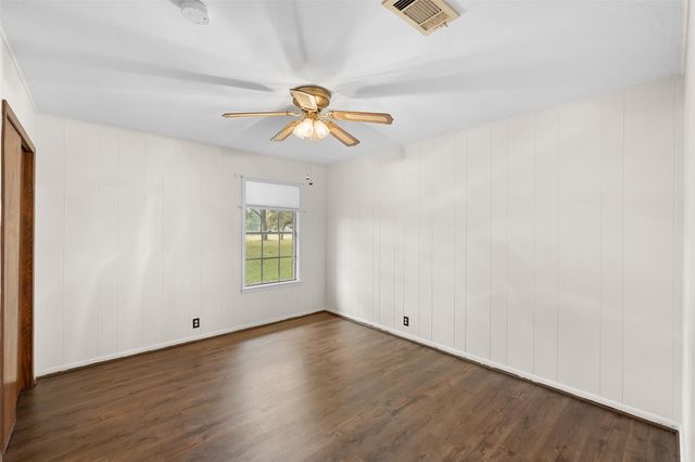 1273 Highway 90a W, Sheridan, TX 77475