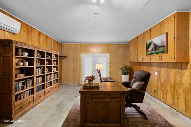 1273 Highway 90a W, Sheridan, TX 77475