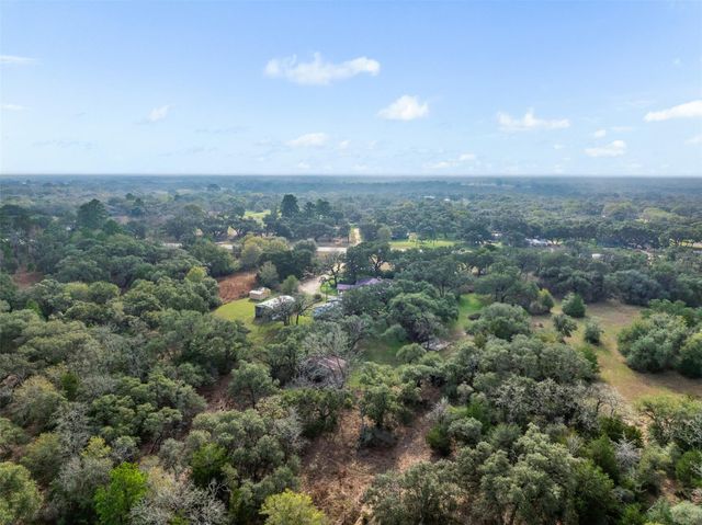 1273 Highway 90a W, Sheridan, TX 77475