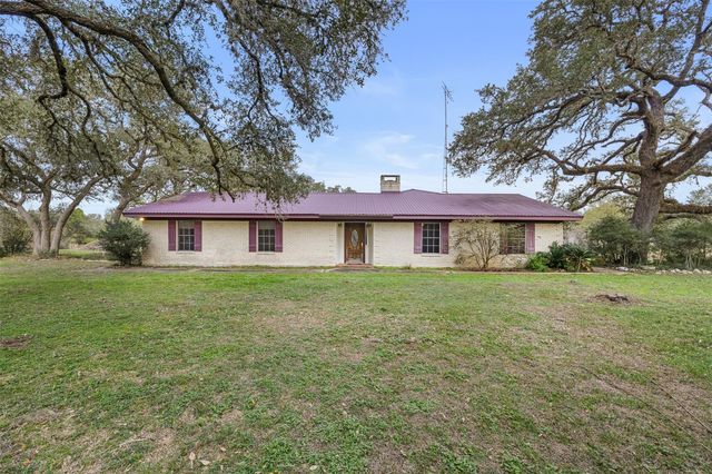 1273 Highway 90a W, Sheridan, TX 77475