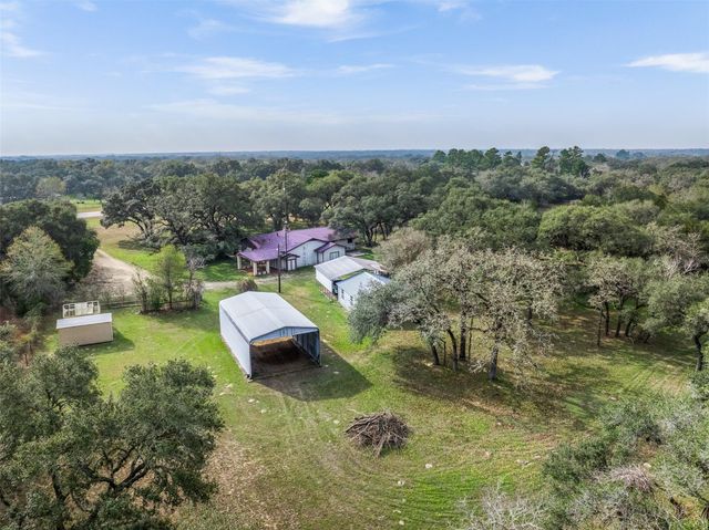 1273 Highway 90a W, Sheridan, TX 77475