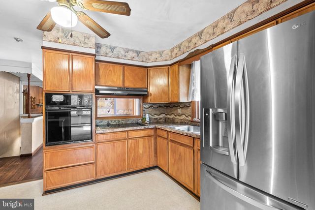 105 SPRING AVE, Holland, PA 18966