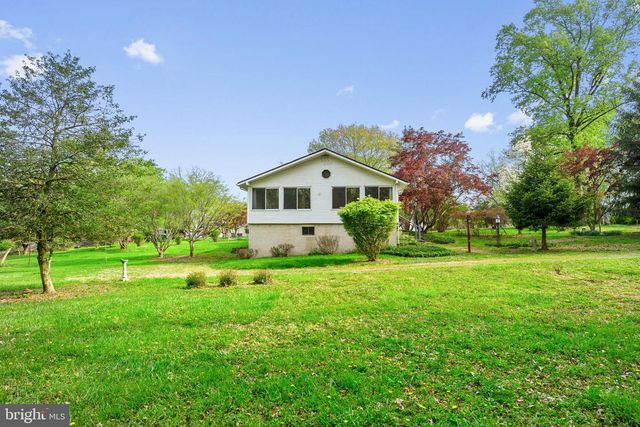 105 SPRING AVE, Holland, PA 18966