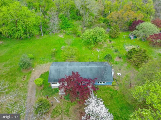 105 SPRING AVE, Holland, PA 18966