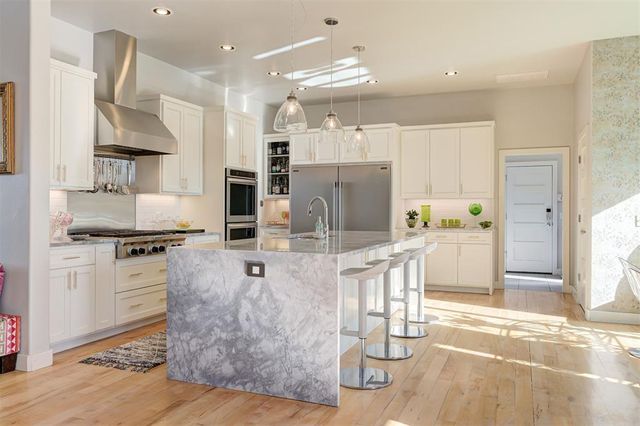 6020 Colony Lane, Oklahoma City, OK 73112