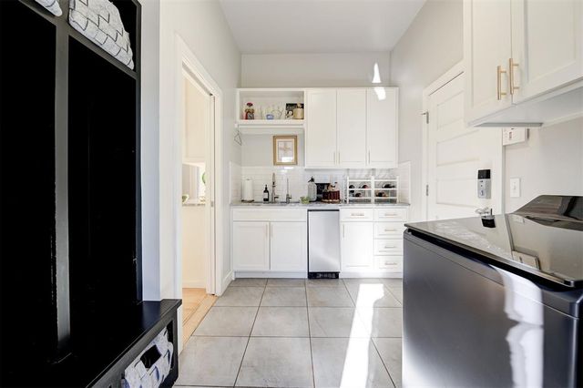 6020 Colony Lane, Oklahoma City, OK 73112