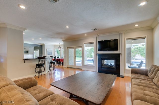 2131 Alexa Breanne Court, Las Vegas, NV 89117