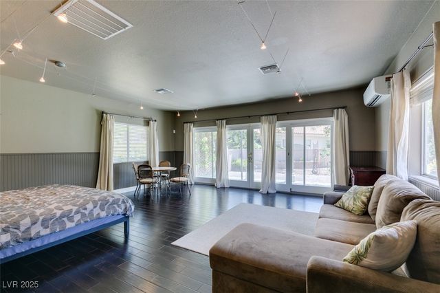 2131 Alexa Breanne Court, Las Vegas, NV 89117