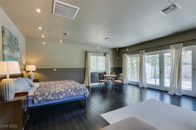 2131 Alexa Breanne Court, Las Vegas, NV 89117