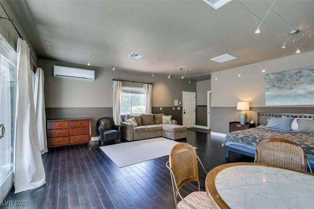 2131 Alexa Breanne Court, Las Vegas, NV 89117