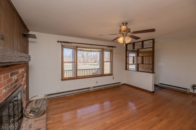 44 Walnut Road, Knowlton Twp., NJ 07832