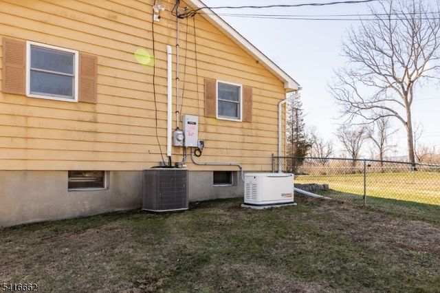 44 Walnut Road, Knowlton Twp., NJ 07832