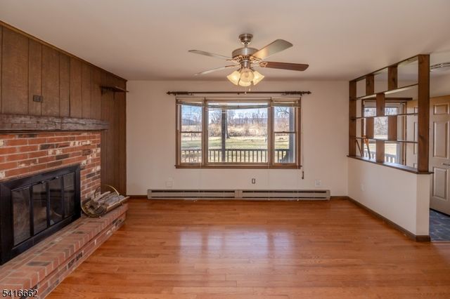 44 Walnut Road, Knowlton Twp., NJ 07832