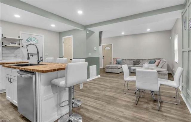 108 N 6th ST, Suffolk, VA 23434