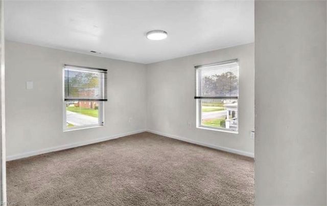 108 N 6th ST, Suffolk, VA 23434