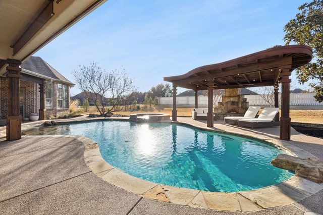 4500 Mahogany Lane, Copper Canyon, TX 75077