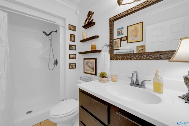 64 Meadows Drive, Rainsville, AL 35986