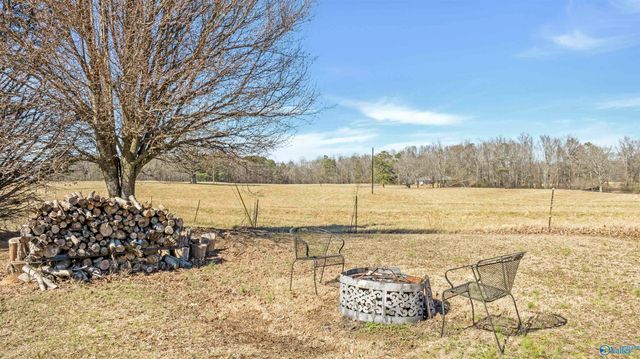 64 Meadows Drive, Rainsville, AL 35986