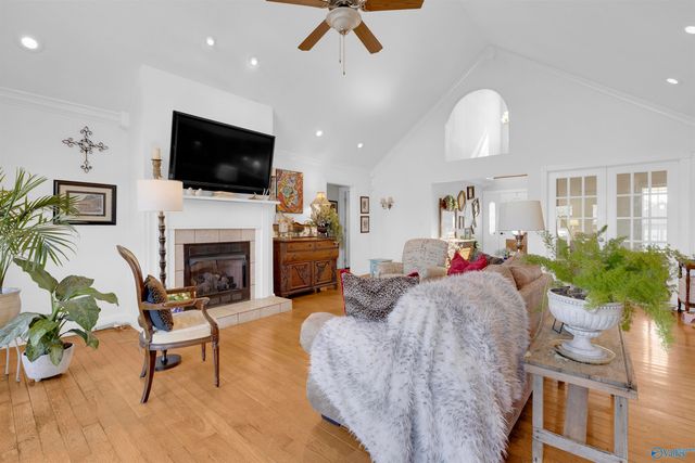 64 Meadows Drive, Rainsville, AL 35986