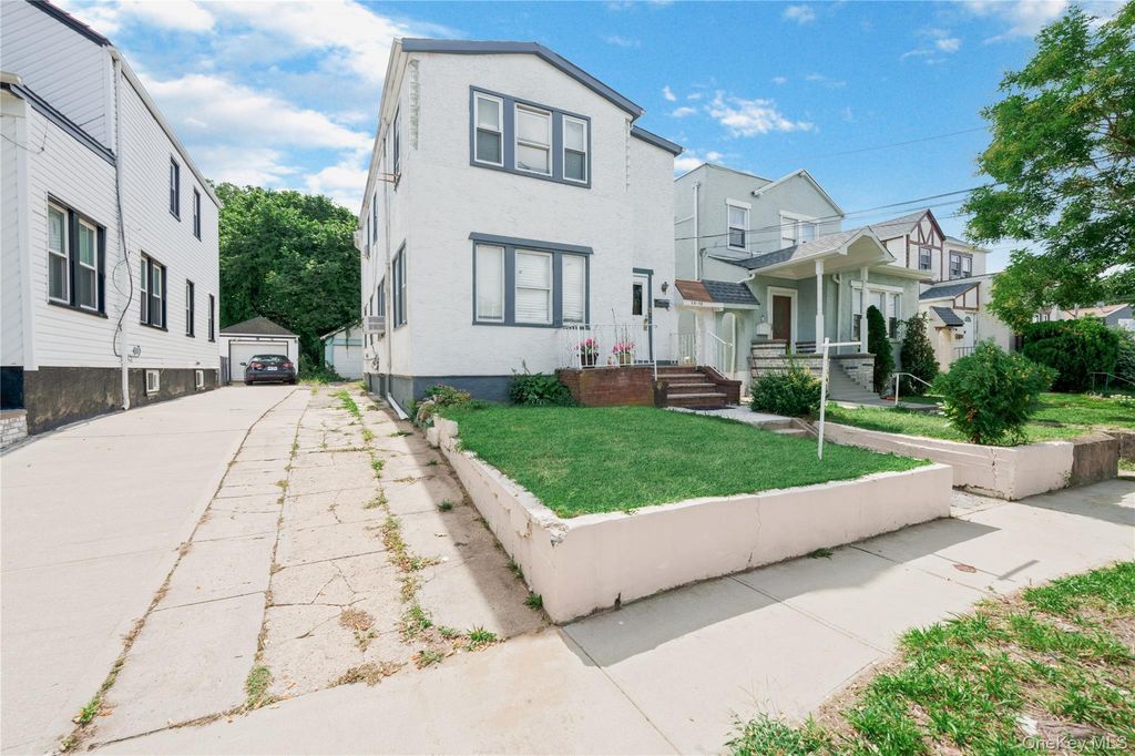 231-08 Mentone Avenue, Laurelton, NY 11413 — photo 2